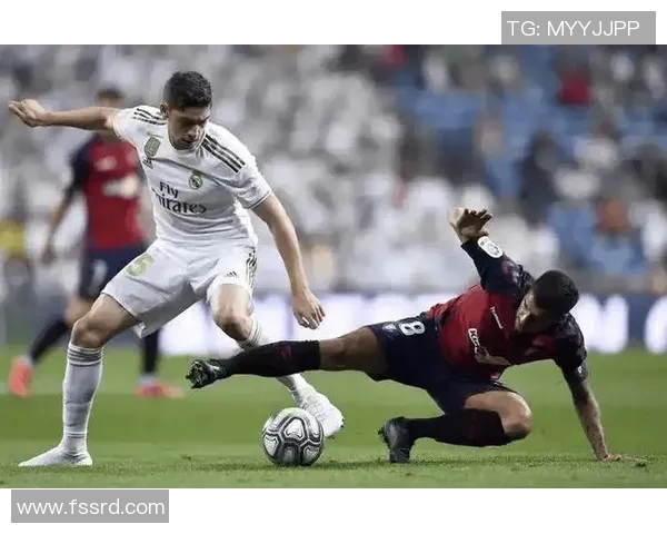 足球明星与爱情的激情碰撞揭示了他们心中女人的独特魅力与吸引力 足球明星与爱情的激情碰撞揭示了他们心中女人的独特魅力与吸引力