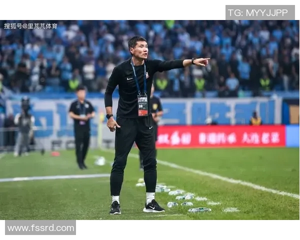 与足球明星合照的难忘瞬间在中国的精彩回忆与感动 与足球明星合照的难忘瞬间在中国的精彩回忆与感动